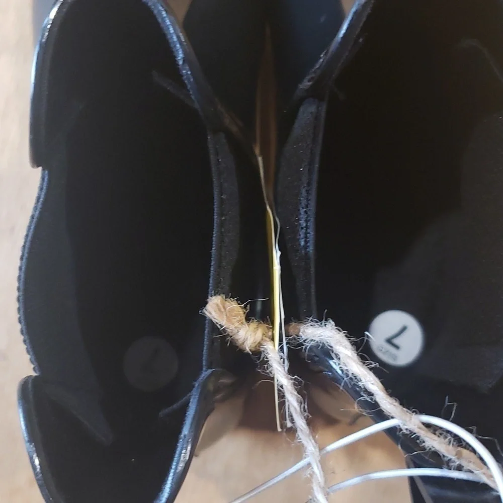 SEVEN7 Dover Short rain ankle booties nwt